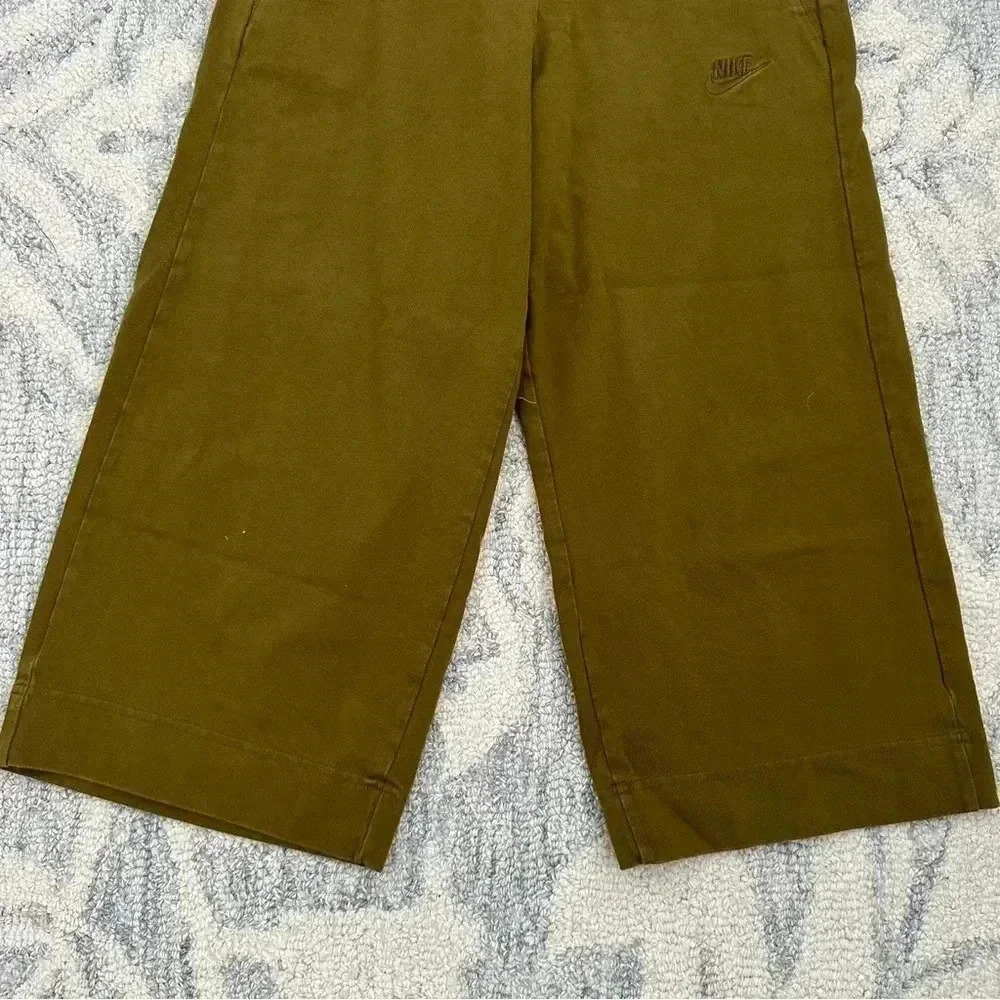 Nike Cropped Wide Leg EUC Green / Chartreuse Sweatpants Size Small - Picture 9 of 15